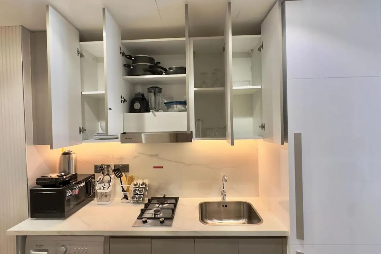 Studio Apartment At Azizi 32 In Central Meydan By Vibel Dubai United Arab Emirates